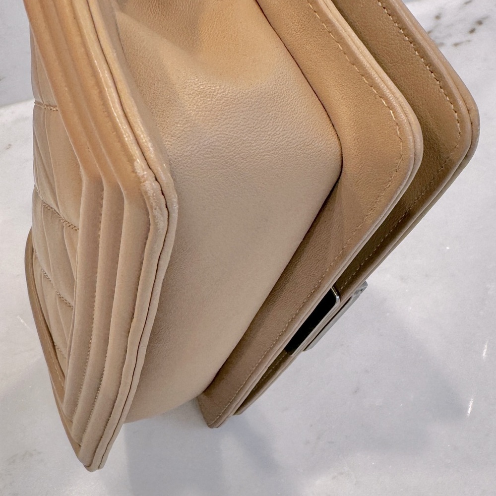 Camel Quilted Lambskin Leather bag - Picture 7 of 11